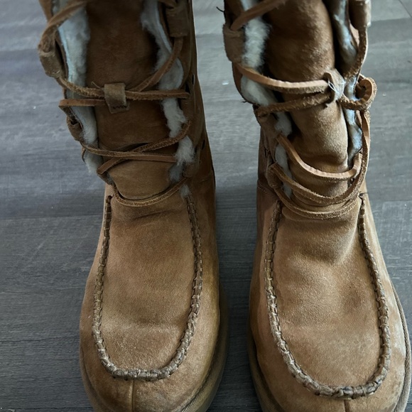 UGG Australian Appalachian Whitley Boots Size (6) - Picture 4 of 11